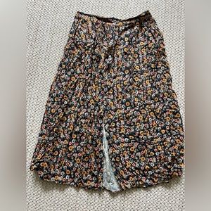 Balzac Paris Sally midi skirt size 42 (L) midi lengh, floral motif french brand
